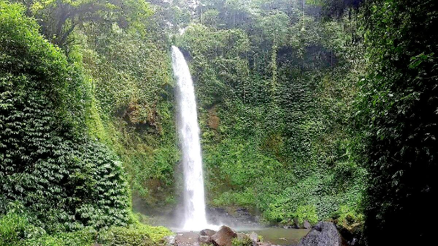 Pesona Curahan Wae Nunung: Keindahan Air Terjun Eksotis